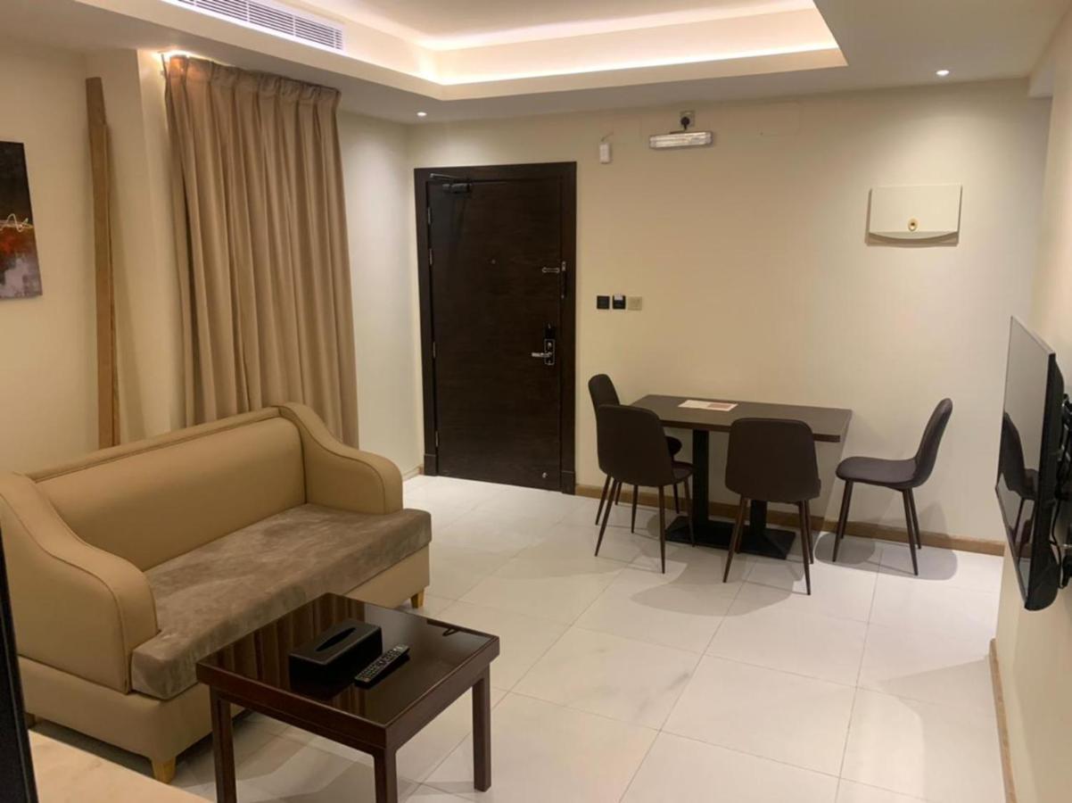 Fanan Suite Jiddah Esterno foto