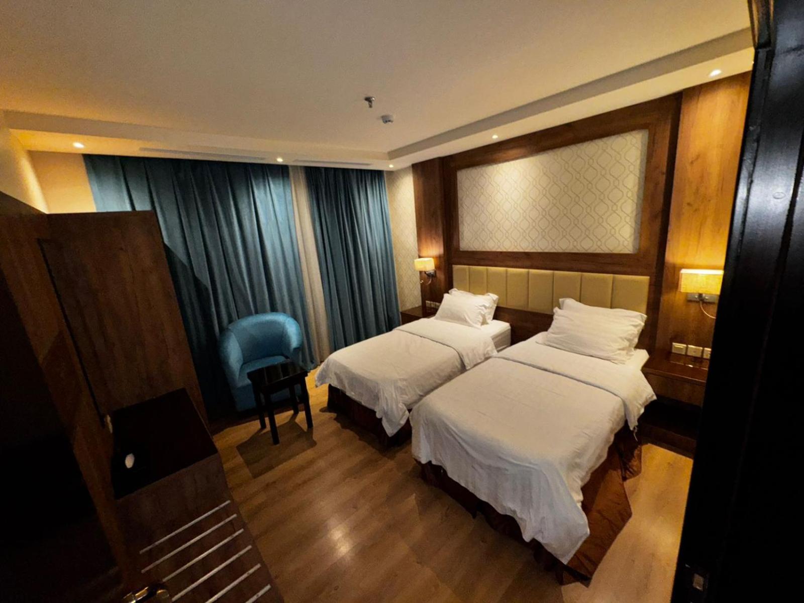 Fanan Suite Jiddah Esterno foto